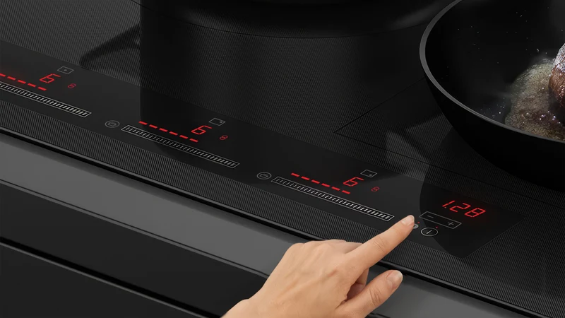 Fisher & Paykel Series 7 90cm 5 Zone Induction Cooktop, Black Glass