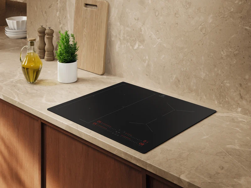 Electrolux 60cm 4 Zone Induction Cooktop with SaphirMatt SE Surface, Matte Black - 800 Series