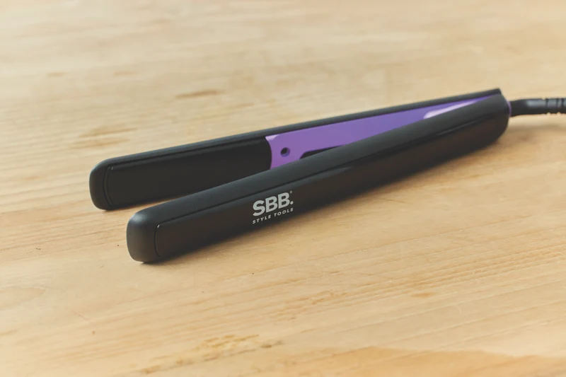 SBB Sleek And Chic Ceramic Straightener