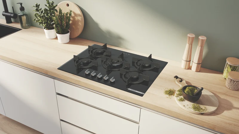 Bosch Series 6, 75cm Gas Cooktop Tempered Glass, Black