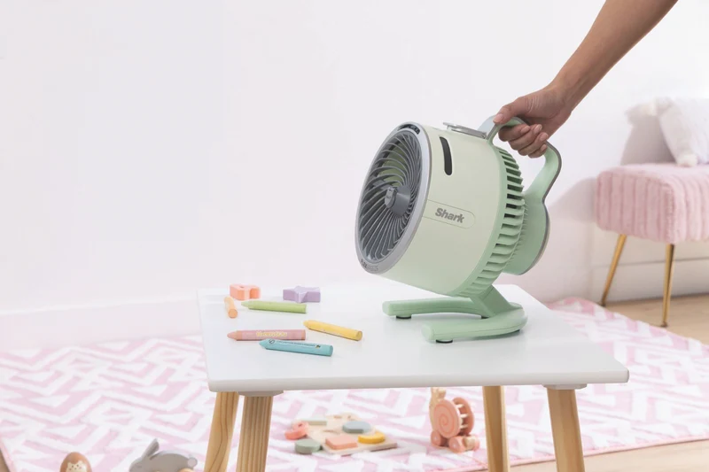 Shark FlexBreeze HydroGo Misting Portable Fan (Honey Dew)