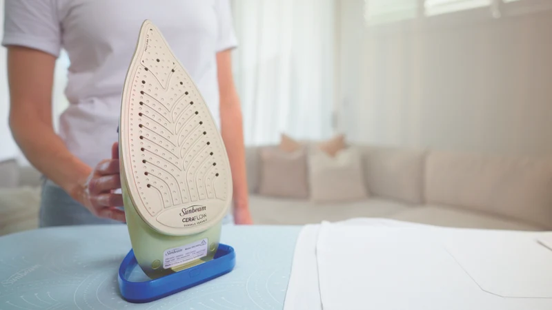 Sunbeam Pro Steam Breeze Iron