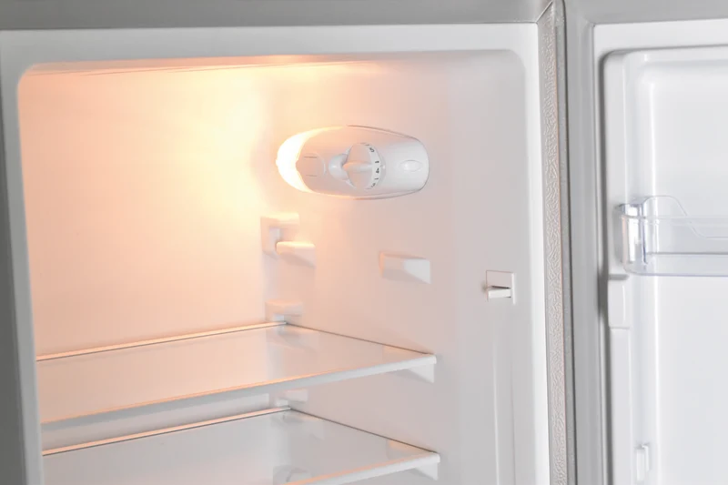 CHiQ 118L Top Mount Refrigerator