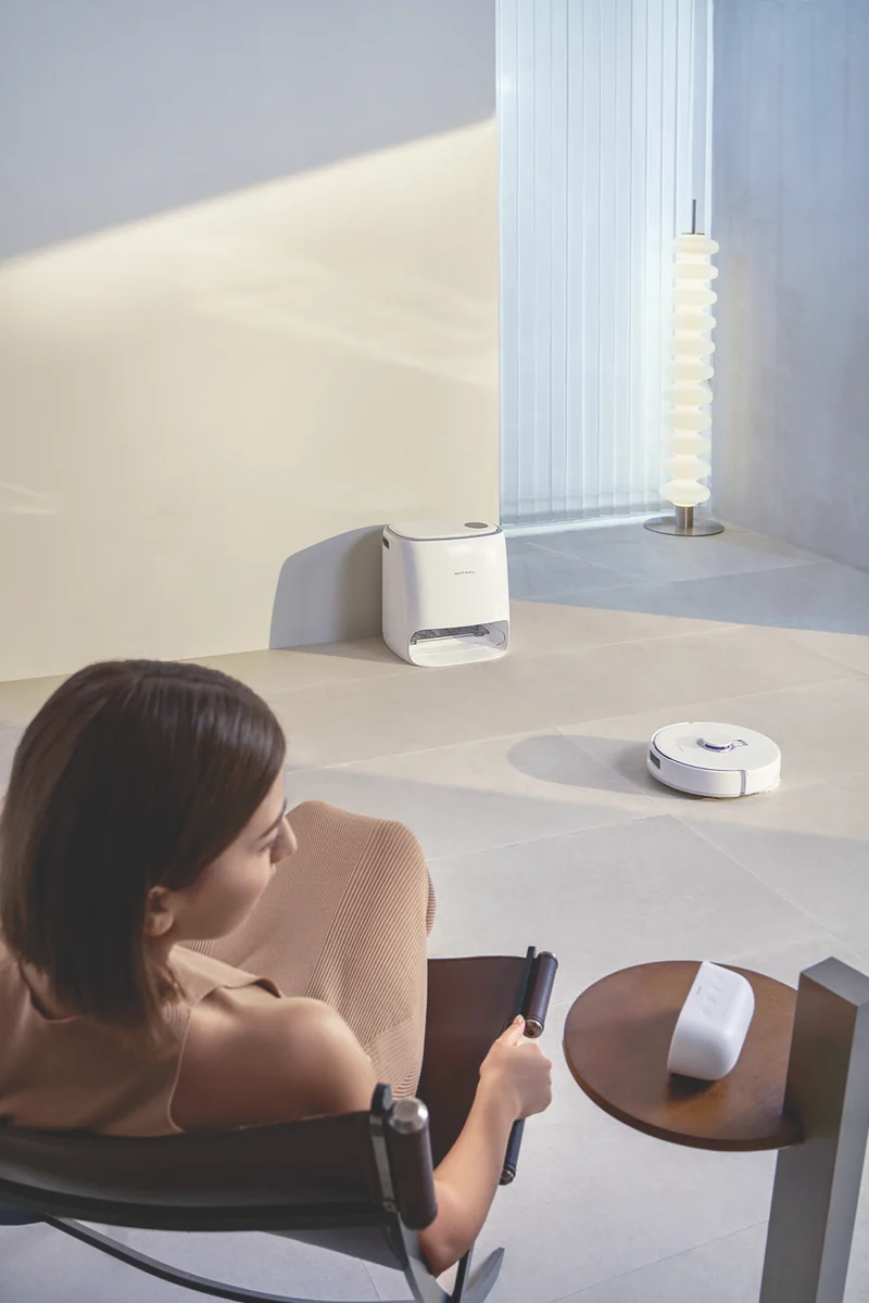 Narwal Freo X Ultra Robot Vacuum and Mop