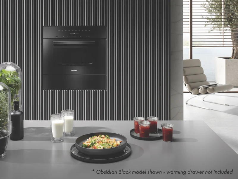 Miele 46L 900W Built-In Microwave with Grill and Keeping Warm Function CleanSteel