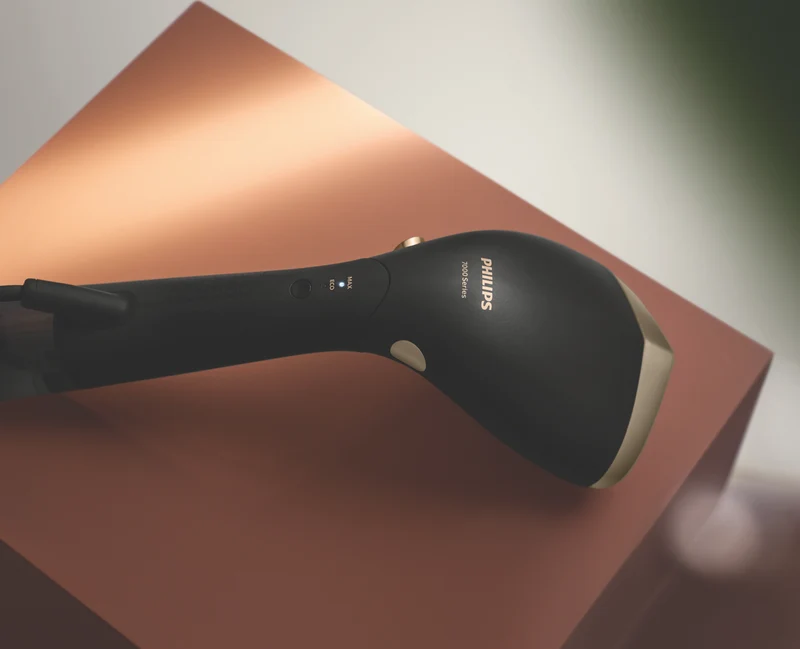 Philips 7000 Series Handheld Garment Steamer Black