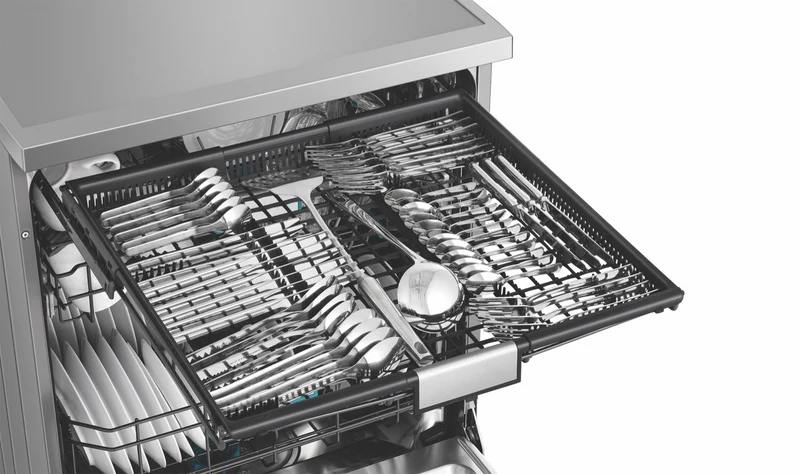 Hisense Freestanding Dishwasher - Stainless Steel