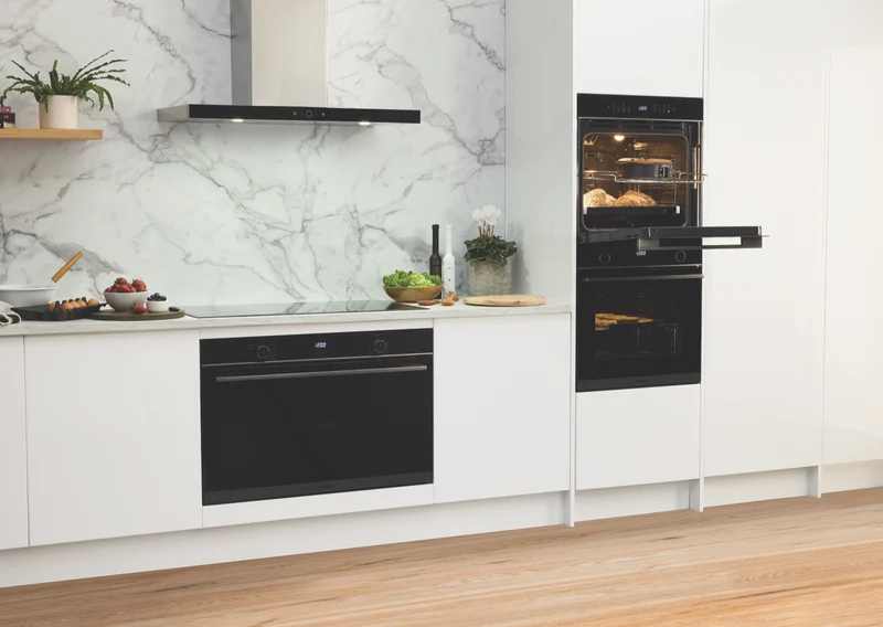 Technika 60cm 10 Function Electric Oven with Steam Bake and Air Fry