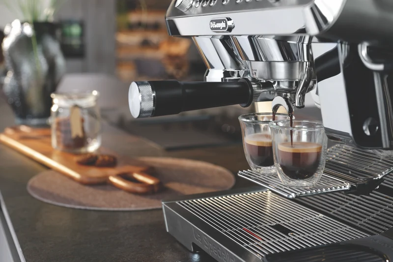DeLonghi La Specialista Maestro 2.0 Cold Brew Manual Coffee Machine Metal