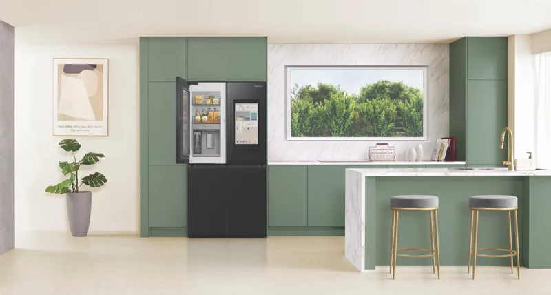 Samsung 809L AI Family Hub Refrigerator