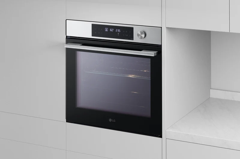 LG Series 7 76L InstaView Pyro Oven - Stainless Steel