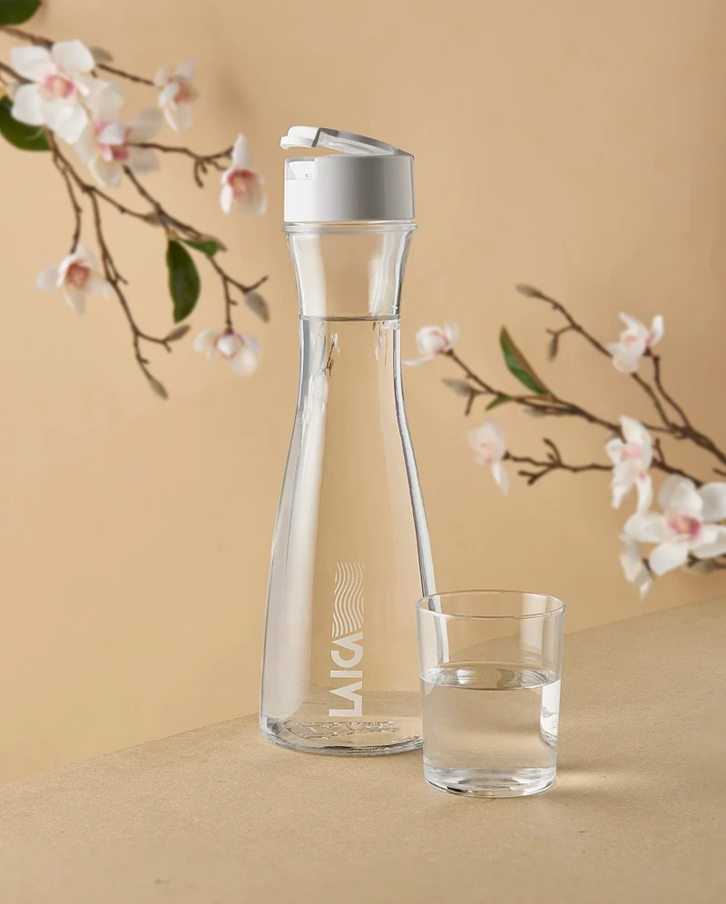 Glass water bottle Laica flow'n go GlaSSmart with 3 x fast disk water filter - filter while you pour