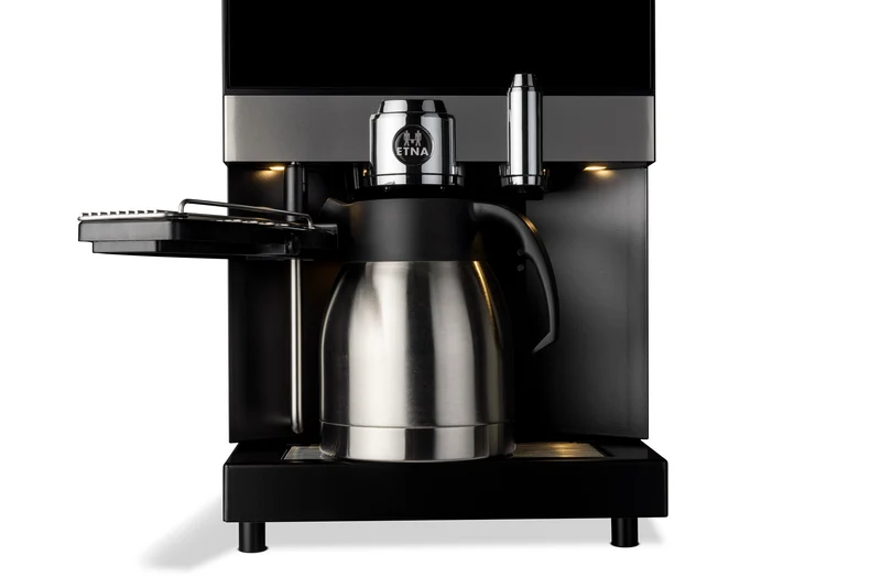 ETNA Dorado Espresso Medium coffee machine: bean-to-cup coffee machine for offices from 15FTE | Brewing time: 30 seconds / up to 120 cups of coffee per hour