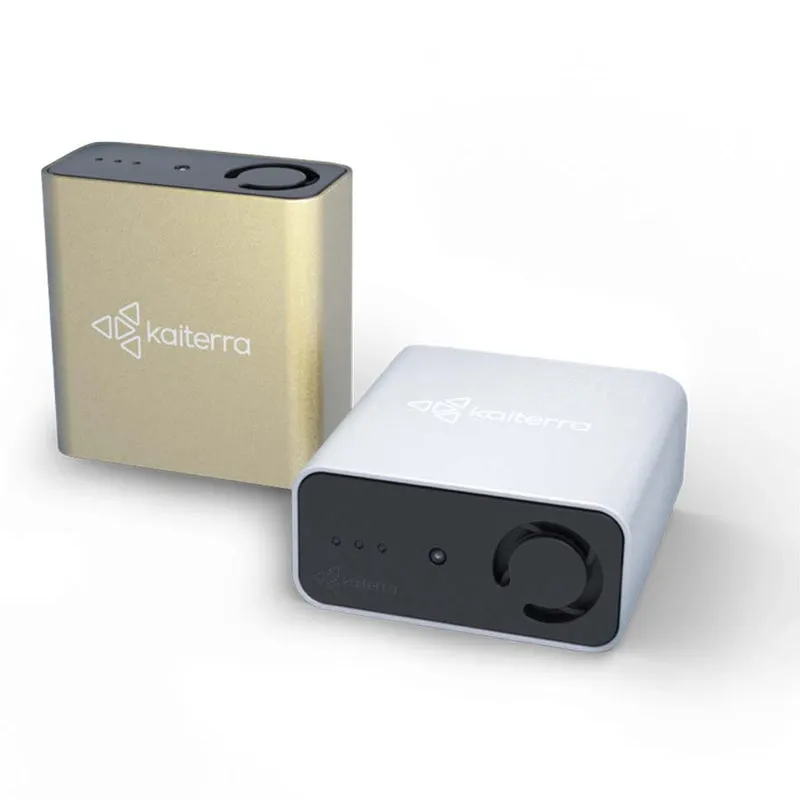 Professional air quality meter Sensedge: Monitor particulate matter, CO2, TVOCs, temperature and relative humidity