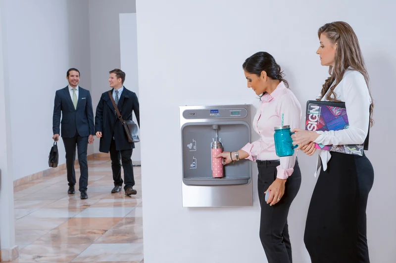 Elkay LZWSSMJO automatic water bottle filling station including water filter