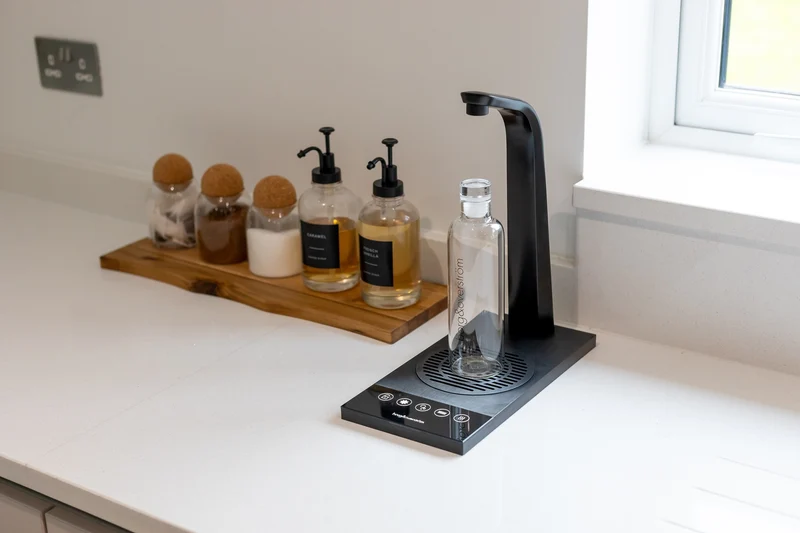 Habit Tap T3 SURFACE-MOUNTED water tap - built-in water cooler with hot water and energy-efficient EcoMode - sparkling water optional | 1 to 75 users (50 or 80 liters / hour) (copy)