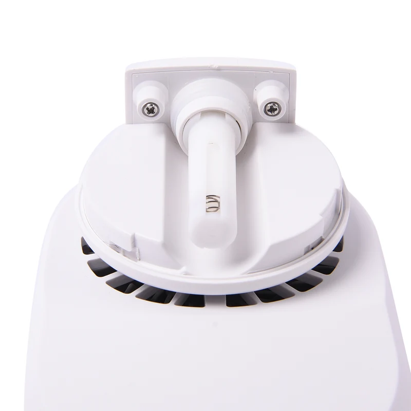 Tragbarer und wiederaufladbarer mini Ventilator mit Nebelspray, Größe 12x7,8x6,8 cm, Weiß